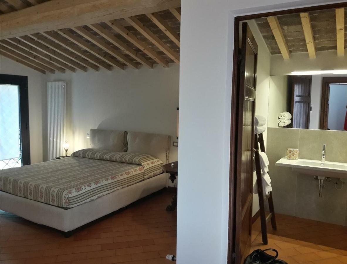 Agriturismo Le Cerbonche 로시냐노 마리티모 외부 사진